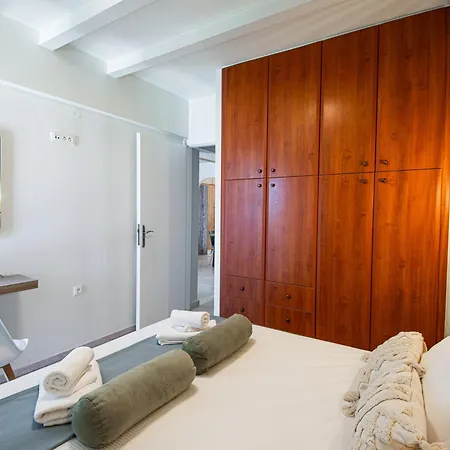 Apartment Centre With Sea View
